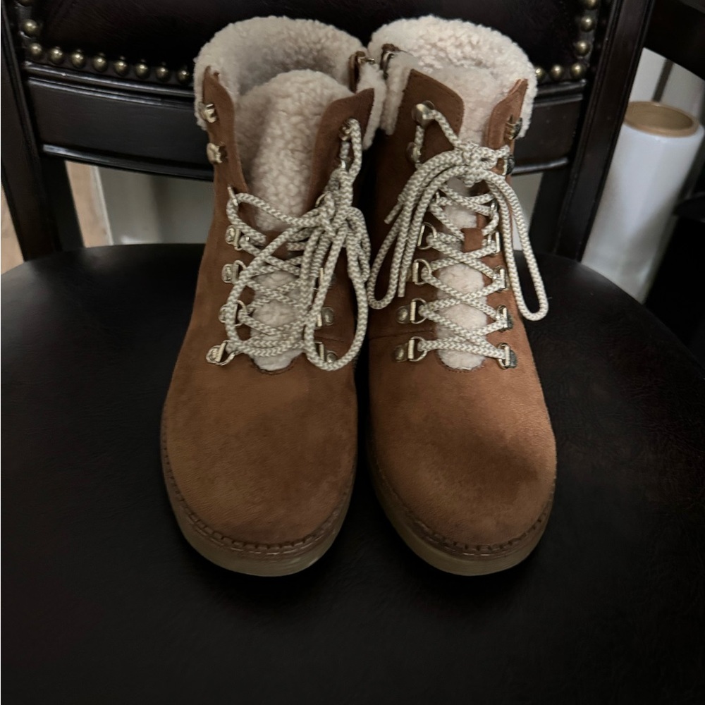 Cozy Tan Suede Winter Boots